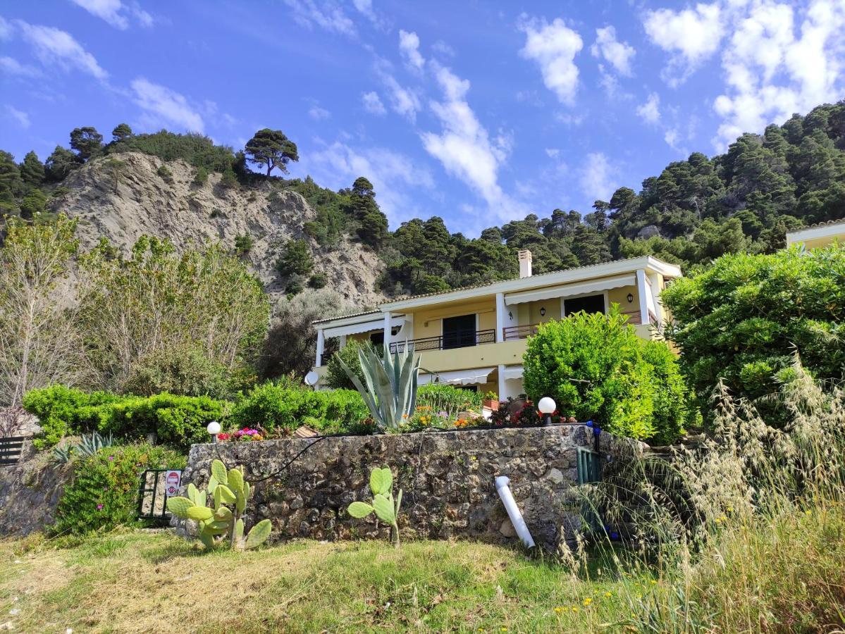 Waves Melody Holiday home *